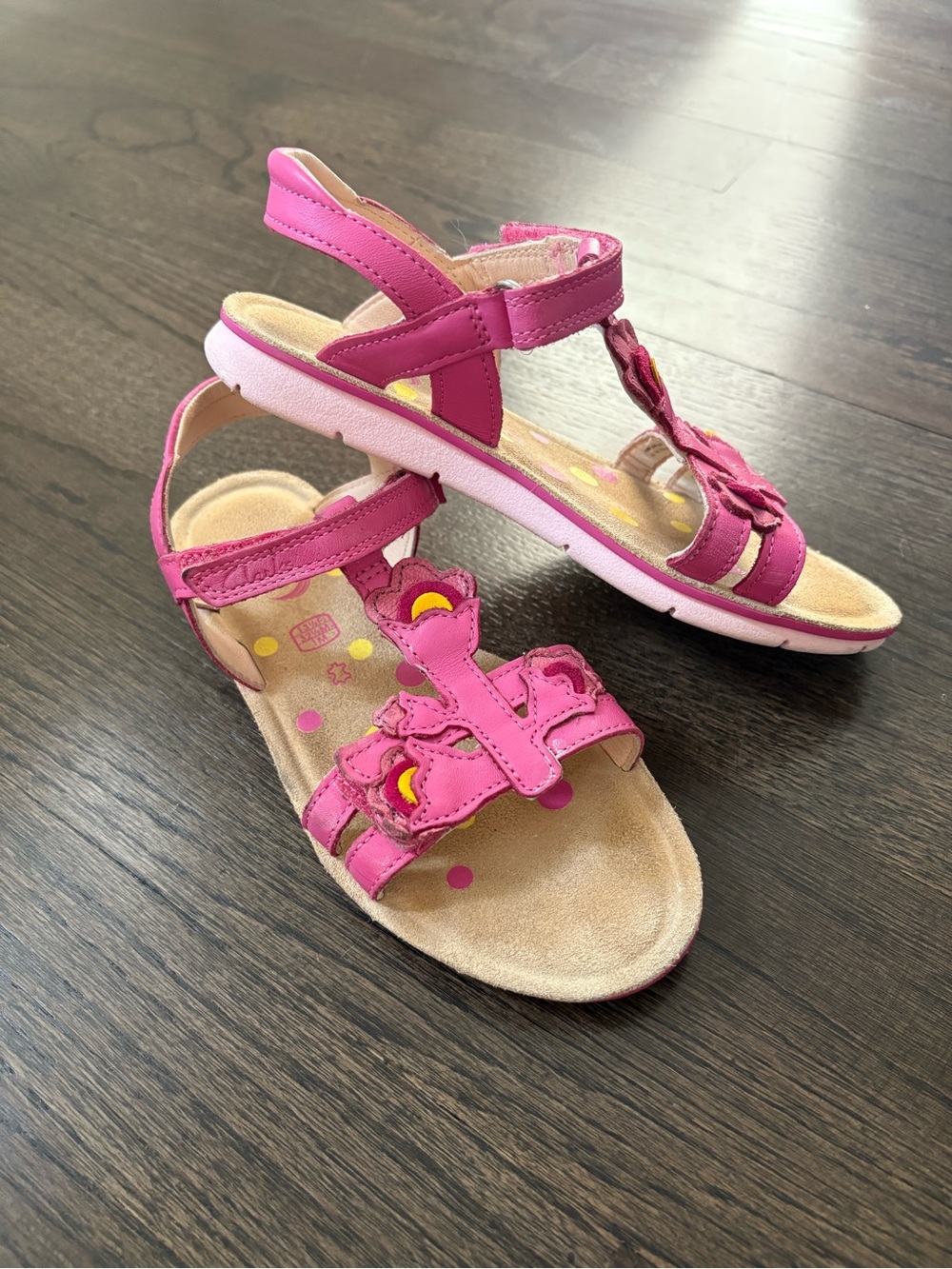 CLARKS Girls' Pink Sandals - Kids' Summer Shoes Genuine Leather Size 1